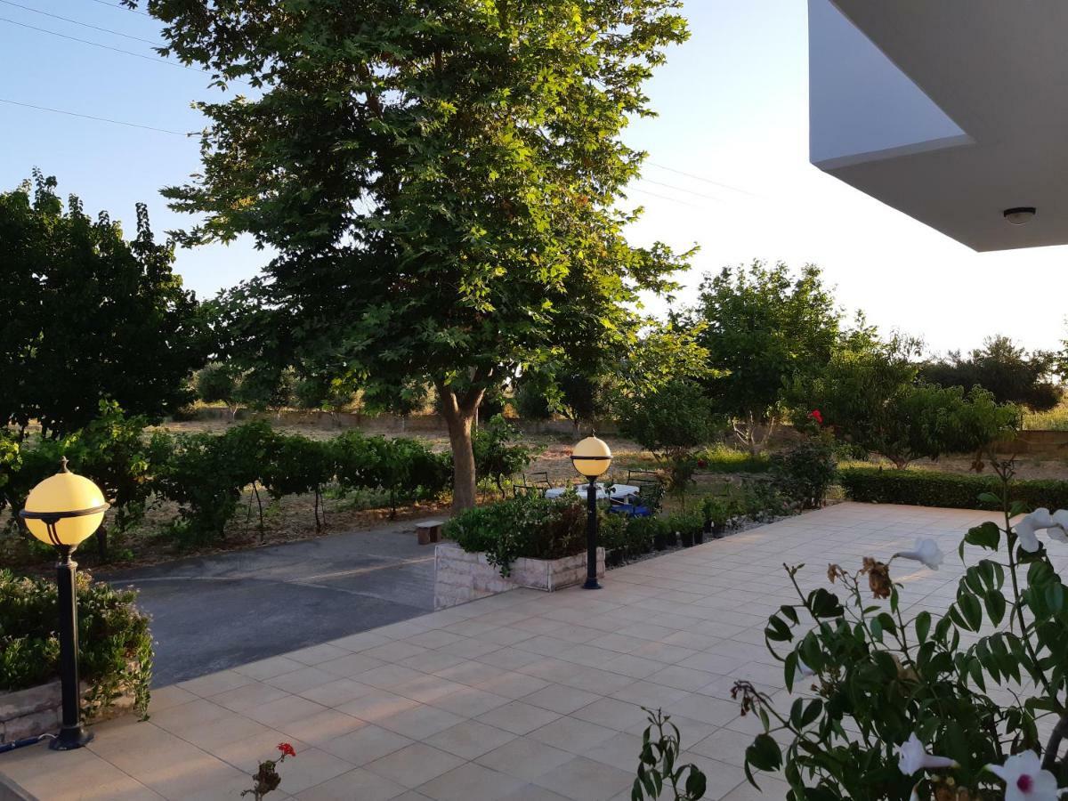 Swan House Panoramic View - Near The Sea Villa Zipárion Exterior foto